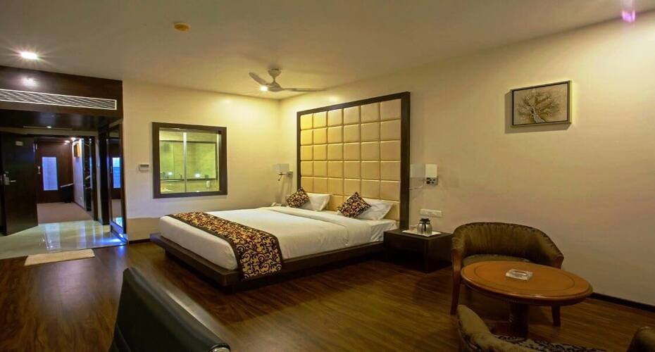 Hotel Ravi Residency, Morbi 4